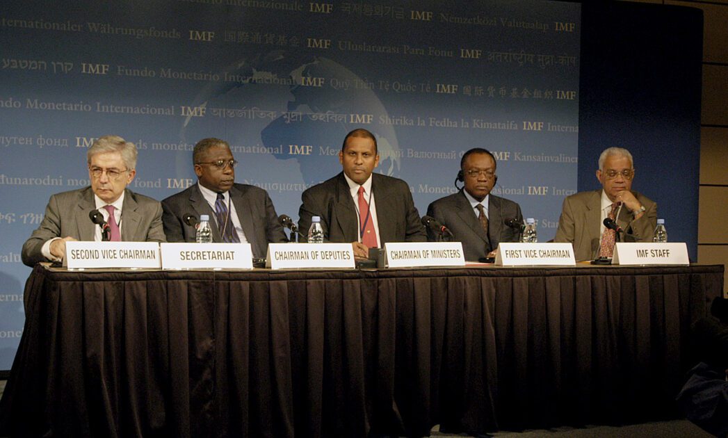 G 24 Press conference IMF 69MS040423107l