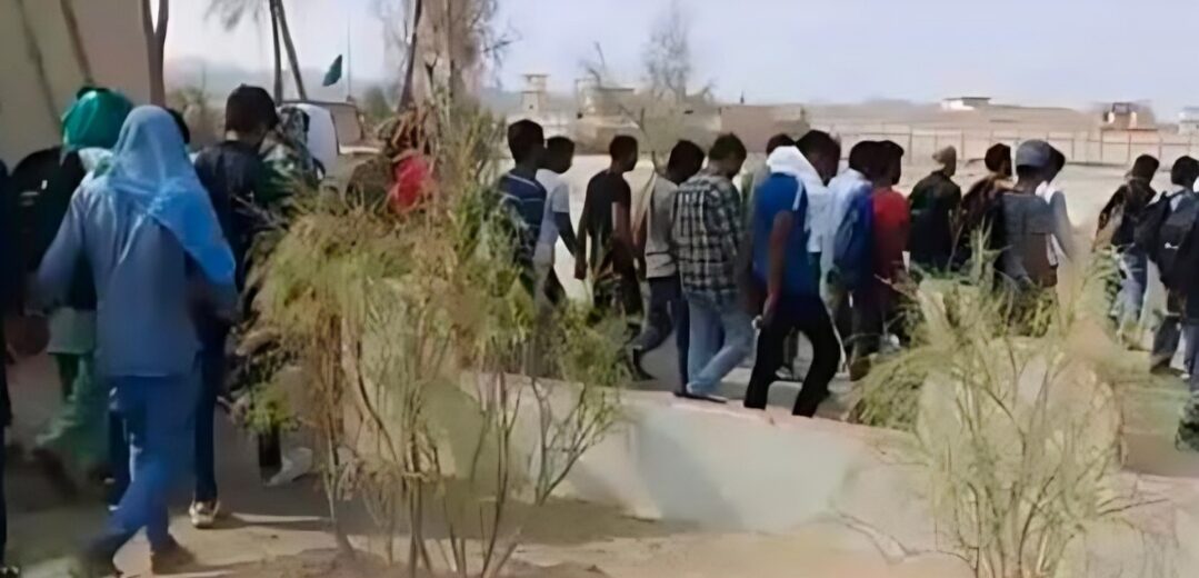 ایران سےغیر قانونی بیرون ملک جانے کے خواہشمند 10 ہزار سے زائد پاکستانی گرفتار