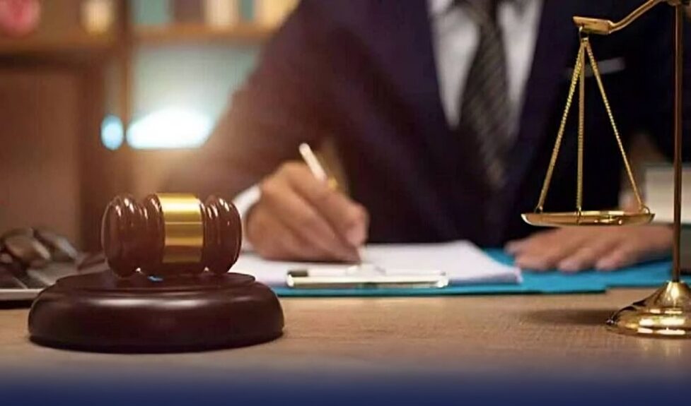 دن رات عدالتیں لگانے پر 768 ججز رضا مند، 979 نے معذرت کرلی