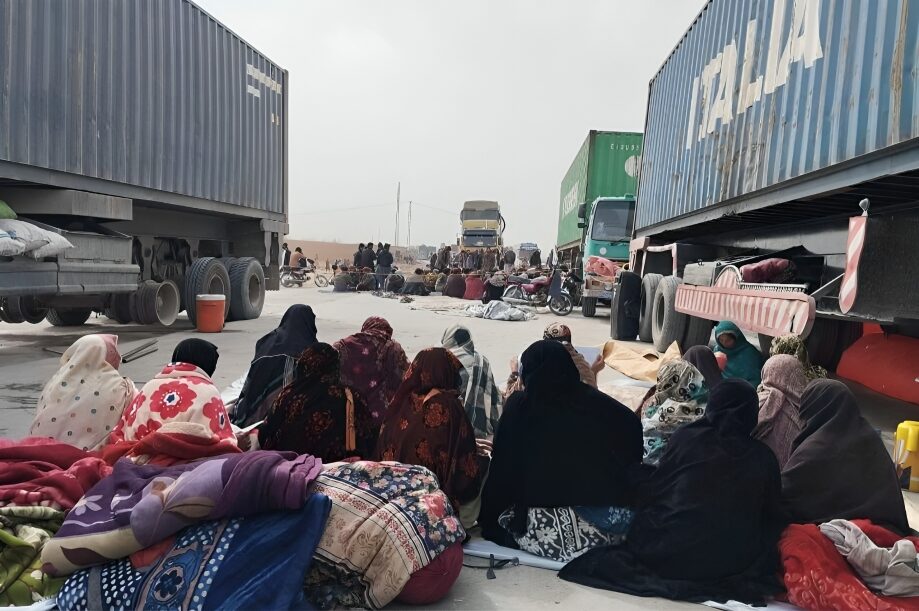 مستونگ دھرنے کے شرکا نے پوری بلوچستان میں سڑکیں بلاک کرنے کا عندیہ دے دیا