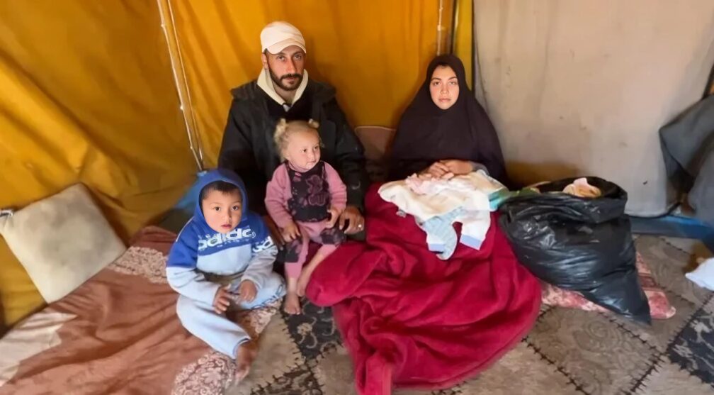غزہ: خون جماتی سردی کے باعث 6 نومولود دم توڑ گئے، اسپتالوں میں داخل متعدد بچوں کی حالت تشویشناک