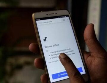 اگر بلوچستان بھر میں موبائل انٹرنیٹ سروسز معطل رکھنی ہیں تو عوام کو دیے گئے انٹرنیٹ پیکجز کی رقم واپس کی جائے اہلیانِ بلوچستان