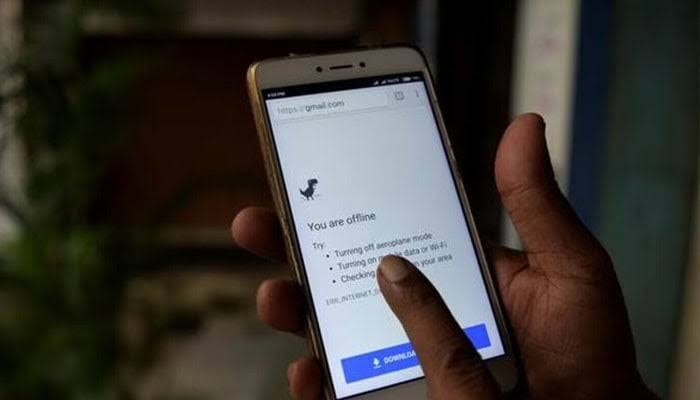 اگر بلوچستان بھر میں موبائل انٹرنیٹ سروسز معطل رکھنی ہیں تو عوام کو دیے گئے انٹرنیٹ پیکجز کی رقم واپس کی جائے اہلیانِ بلوچستان