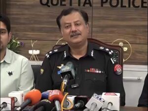 کوئٹہ ایگل فورس اہلکار گاڑیوں کے کاغذات چیک نہیں کر سکتے، ڈی آئی جی پولیس کی ہدایت
