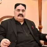 نواب ثنااللہ خان زہری 63 برس کے ہو گئے، سالگرہ کی محبت بھری محفل جھالاوان ہاس کراچی میں سجی