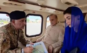 وزیراعظم اور وزیراعلیٰ پنجاب کا سیلاب سے متاثرہ علاقوں کا فضائی جائزہ (1)