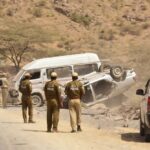 نوکنڈی میں دو گاڑیوں کے درمیان تصادم، 3 افراد جاں بحق، خواتین سمیت 10 زخمی