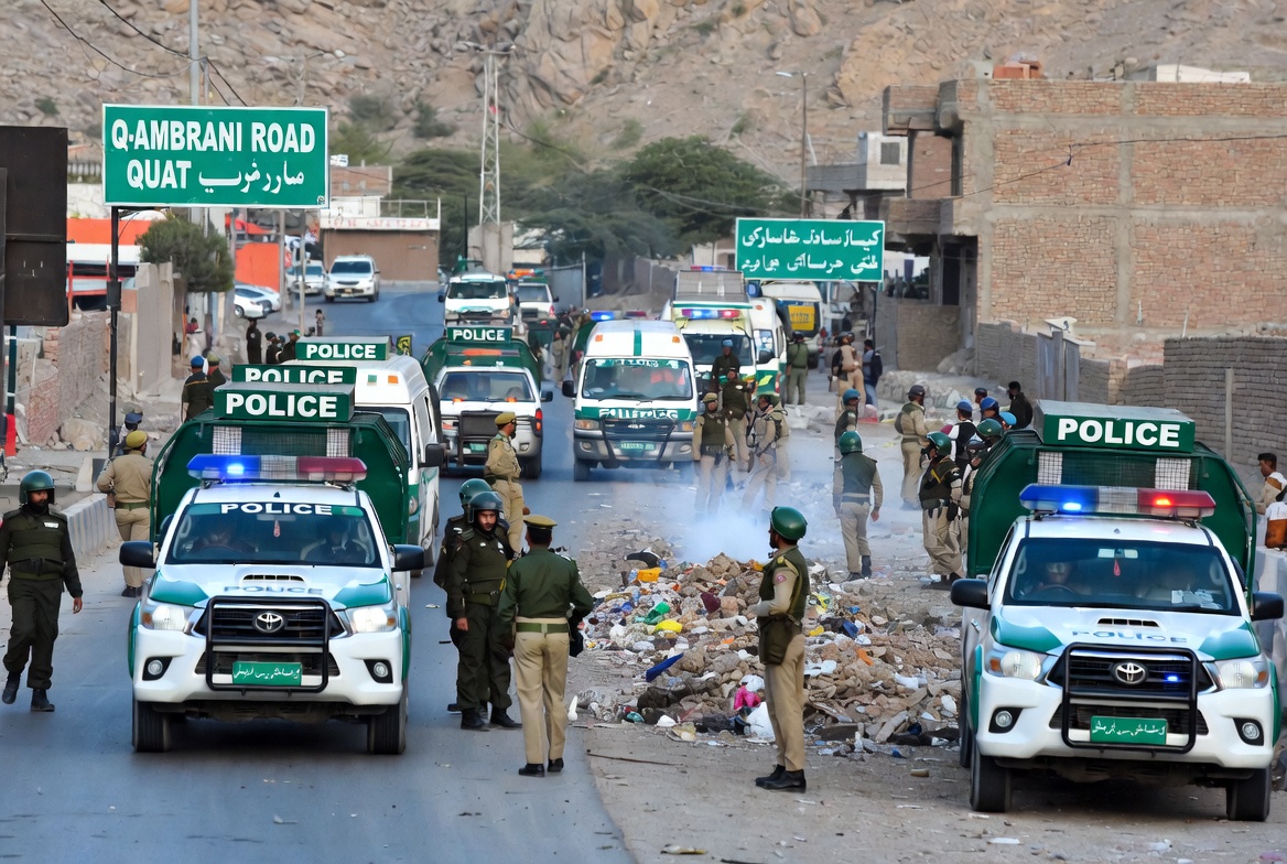 کوئٹہ،قمبرانی روڈ پر کچرے کے ڈھیر میں دھماکہ، پولیس کی بھاری نفری موقع پر پہنچ گئی