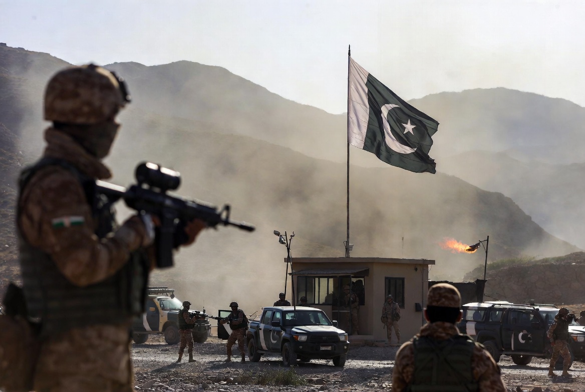 کچلاک بائی پاس پر ایف سی چیک پوسٹ پر حملہ ناکام: سکیورٹی فورسز کی جوابی کارروائی میں 2 دہشت گرد ہلاک