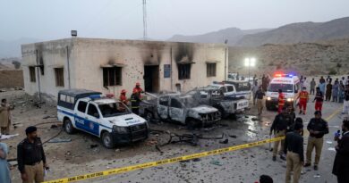 ڈھاڈر میں پولیس تھانے پر مسلح افراد کی فائرنگ اور دستی بم سے حملہ میں ایک اہلکار شہید جبکہ چار زخمی ہوگئے