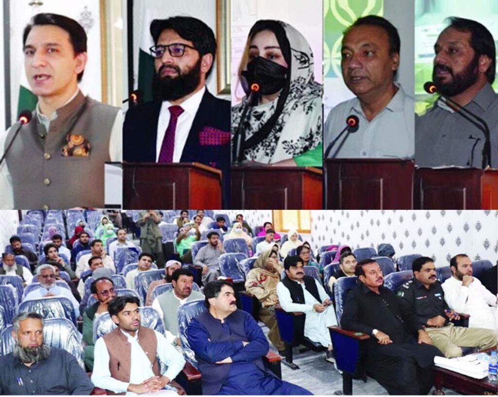 را ئٹ ٹو انفارمیشن ایکٹ کے نفاذ میں سول سوسائٹی نے کلیدی کردار ادا کیا ہے، عسکر خان