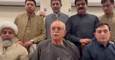 تحریک انصاف کے اراکین اُٹھ جائیں تو یہ کورم پورا نہیں ہوسکتا،محمود خان اچکزئی