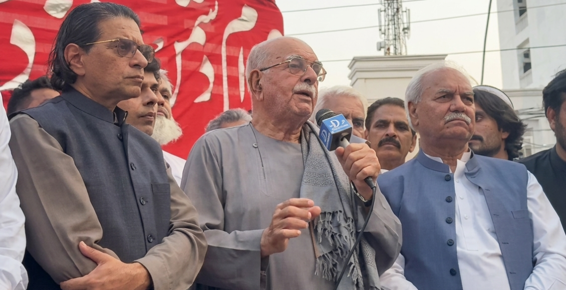 دنیا کی کوئی طاقت عمران خان کو سیاست سے مائنس نہیں کر سکتی، محمود خان اچکزئی